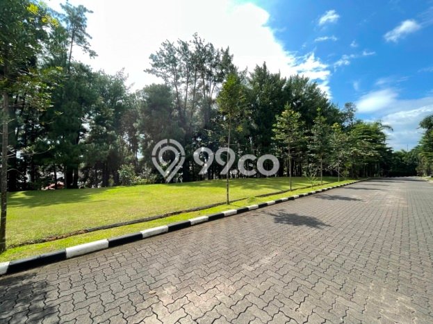 For Sale! Premium House LT 1030m2 Desain Elegan di Cinere For Sale! Premium House LT 1030m2 Desain Elegan di Cinere