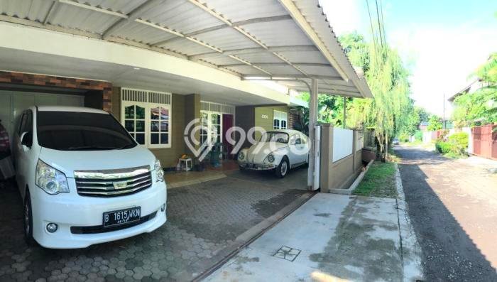 Dijual Rumah Premium dengan Fasilitas Sekitar Komplit di Cinere, Depok Dijual Rumah Premium dengan Fasilitas Sekitar Komplit di Cinere, Depok