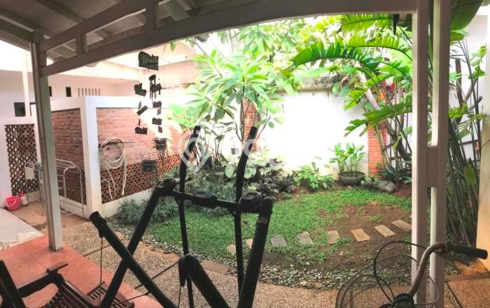 Dijual Rumah Premium dengan Fasilitas Sekitar Komplit di Cinere, Depok Dijual Rumah Premium dengan Fasilitas Sekitar Komplit di Cinere, Depok