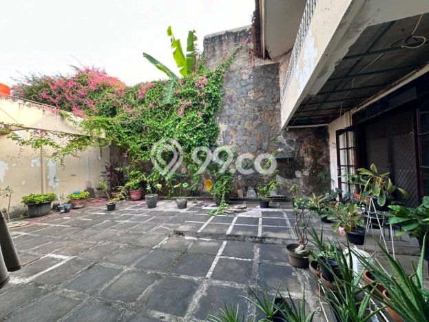 Dijual Hunian Mewah dengan Fasilitas Sekitar Lengkap di Tebet, Jakarta Selatan Dijual Hunian Mewah dengan Fasilitas Sekitar Lengkap di Tebet, Jakarta Selatan