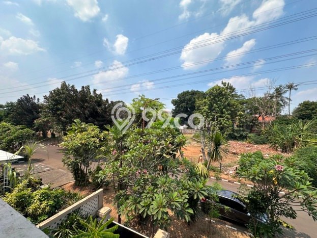 Hunian Mewah Siap Huni LT 350m2 di Ciputat Timur, Tangerang Selatan Hunian Mewah Siap Huni LT 350m2 di Ciputat Timur, Tangerang Selatan