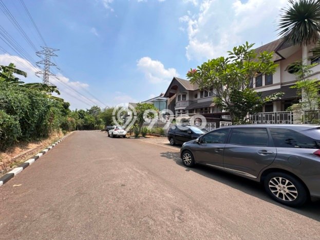 Dijual Rumah Mewah Exclusive di Ciputat Timur, Tangerang Selatan Dijual Rumah Mewah Exclusive di Ciputat Timur, Tangerang Selatan