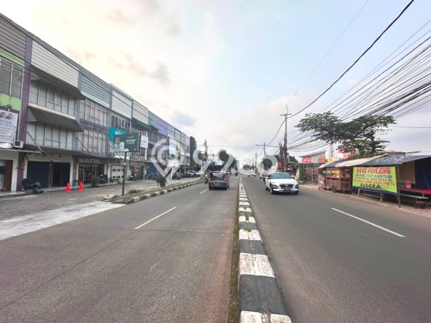 Unit Ruko Dijual di Cinere Depok 180m2 Unit Ruko Dijual di Cinere Depok 180m2