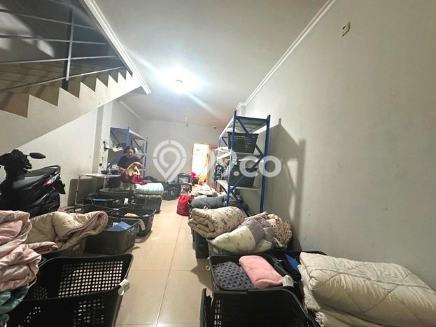Unit Ruko Dijual di Cinere Depok 180m2 Unit Ruko Dijual di Cinere Depok 180m2