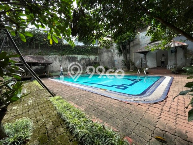 Tanah untuk Dijual Lokasi Cinere, Depok Luas 548m2 SHM Tanah untuk Dijual Lokasi Cinere, Depok Luas 548m2 SHM