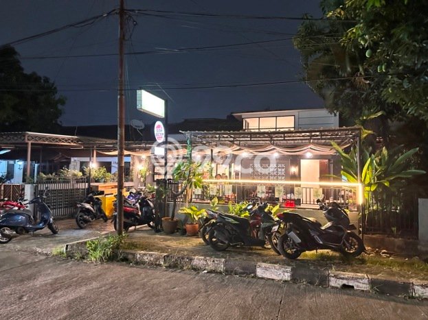 Hunian Eksklusif Siap Huni LT 300m2 di Cinere, Depok Hunian Eksklusif Siap Huni LT 300m2 di Cinere, Depok