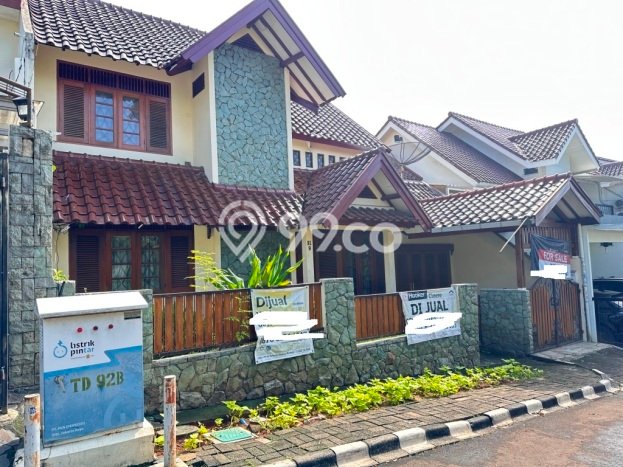 Dijual Rumah Premium dengan Fasilitas Sekitar Komplit di Cinere, Depok Dijual Rumah Premium dengan Fasilitas Sekitar Komplit di Cinere, Depok