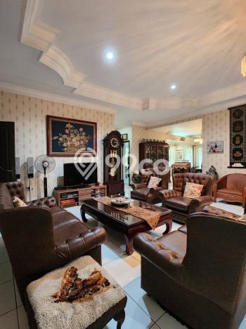Dijual Rumah Mewah Exclusive di Ciputat Timur, Tangerang Selatan Dijual Rumah Mewah Exclusive di Ciputat Timur, Tangerang Selatan