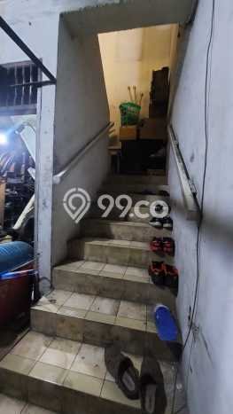 Jual Rumah Luas Elegan Dengan View Eksklusif di Cipinang, Jakarta Timur Jual Rumah Luas Elegan Dengan View Eksklusif di Cipinang, Jakarta Timur