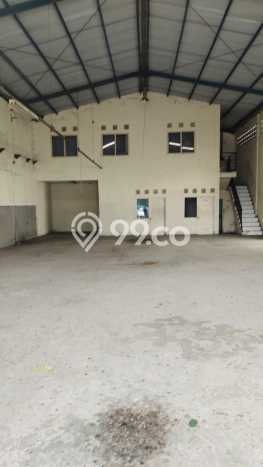 Untuk Disewa Gudang di Cikarang Barat Bekasi LT 800m2, LB 600m2 Untuk Disewa Gudang di Cikarang Barat Bekasi LT 800m2, LB 600m2