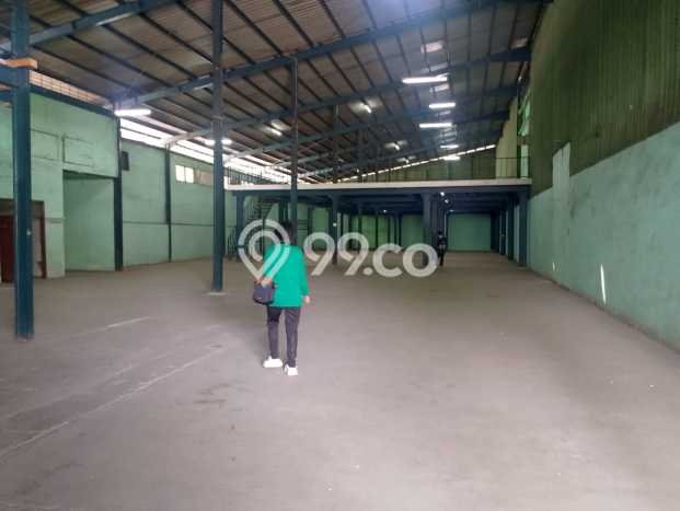 Gudang Area Strategis Kawasan Pulo Gadung, Luas 880m², Disewakan, Kawasan Niaga Gudang Area Strategis Kawasan Pulo Gadung, Luas 880m², Disewakan, Kawasan Niaga