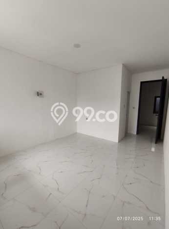 Jual Rumah Mewah Megah Dengan View Cantik di Pulo Asem, Jakarta Timur Jual Rumah Mewah Megah Dengan View Cantik di Pulo Asem, Jakarta Timur