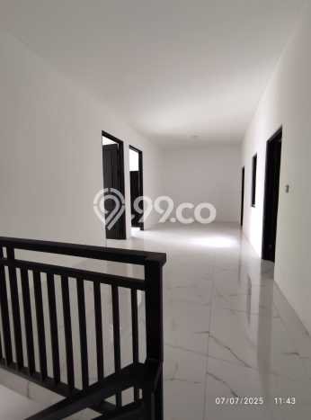 Jual Rumah Mewah Megah Dengan View Cantik di Pulo Asem, Jakarta Timur Jual Rumah Mewah Megah Dengan View Cantik di Pulo Asem, Jakarta Timur