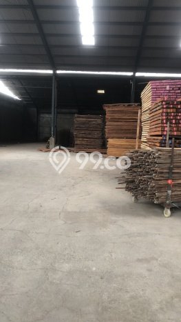 Disewakan Gudang di Cakung Jakarta Timur LT 4000m2, LB 2695m2 Disewakan Gudang di Cakung Jakarta Timur LT 4000m2, LB 2695m2