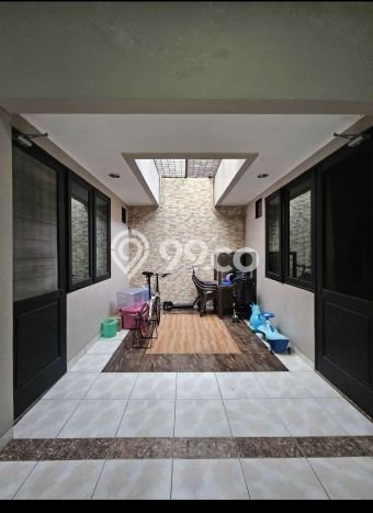 Siap Huni Rumah Mewah 7 Kamar di Cempaka Putih Dekat ke Mana Saja Siap Huni Rumah Mewah 7 Kamar di Cempaka Putih Dekat ke Mana Saja