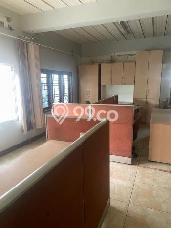 Disewakan Rumah Strategis di Cikini LT 330m2 / LB 330m2 Siap Huni Disewakan Rumah Strategis di Cikini LT 330m2 / LB 330m2 Siap Huni