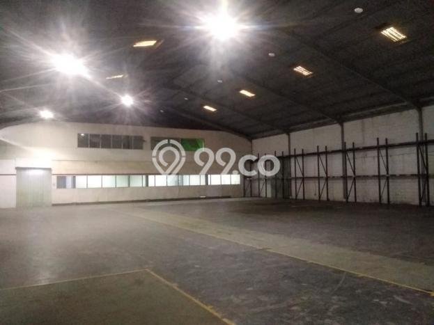 Unit Gudang Dijual di Karawang Barat Karawang Luas Tanah 4080m2, Luas Bangunan 3000m2 Unit Gudang Dijual di Karawang Barat Karawang Luas Tanah 4080m2, Luas Bangunan 3000m2