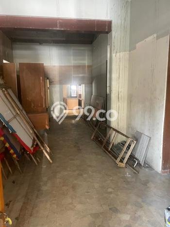 Disewakan Rumah Strategis di Cikini LT 330m2 / LB 330m2 Siap Huni Disewakan Rumah Strategis di Cikini LT 330m2 / LB 330m2 Siap Huni