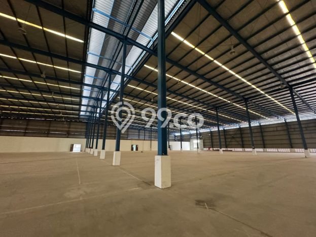 Gudang Dijual di Bekasi LT 15660m2 & LB 11040m2 Lokasi Terbaik! Gudang Dijual di Bekasi LT 15660m2 & LB 11040m2 Lokasi Terbaik!