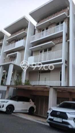 Hunian Eksklusif Siap Huni LT 120m2 di Kelapa Gading, Jakarta Utara Hunian Eksklusif Siap Huni LT 120m2 di Kelapa Gading, Jakarta Utara