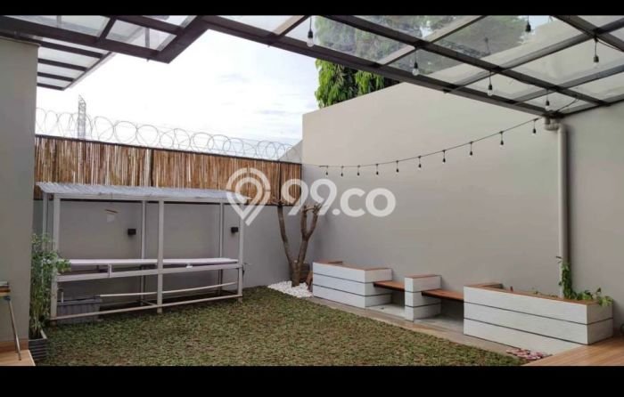 Rumah Mewah LB 170m2 Siap Huni Desain Elegan di Kebagusan, Jakarta Selatan Rumah Mewah LB 170m2 Siap Huni Desain Elegan di Kebagusan, Jakarta Selatan