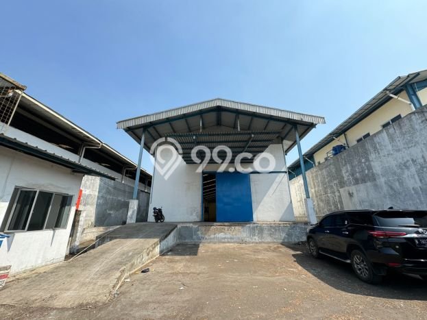 Unit Gudang Dijual di Jakarta Utara LT 1610m2 & LB 864m2 Unit Gudang Dijual di Jakarta Utara LT 1610m2 & LB 864m2