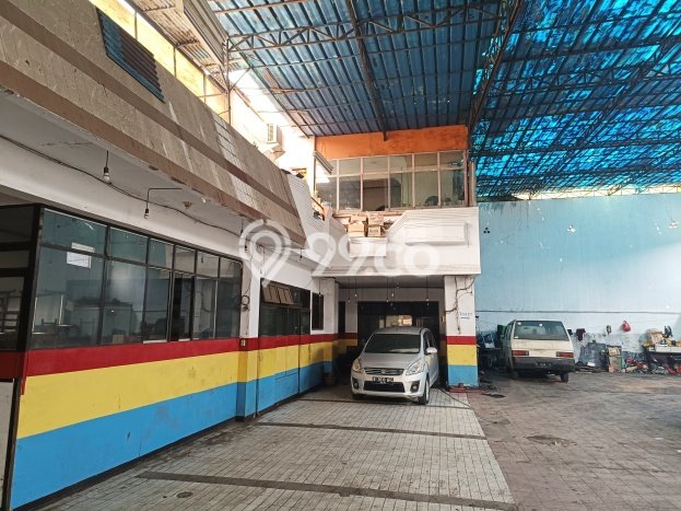 Dijual! Komersial di Kedoya Jakarta Barat LT 600m2 / LB 600m2 Kawasan Strategis Dijual! Komersial di Kedoya Jakarta Barat LT 600m2 / LB 600m2 Kawasan Strategis
