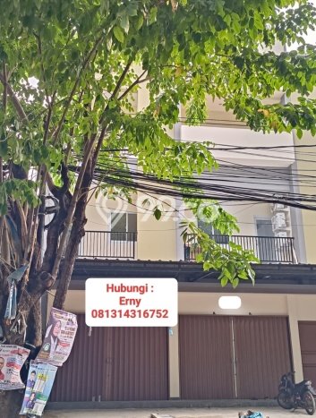 Ruko bagus disewakan di Cipondoh Tangerang dengan LB 160m2 harga sewa terbaik Ruko bagus disewakan di Cipondoh Tangerang dengan LB 160m2 harga sewa terbaik