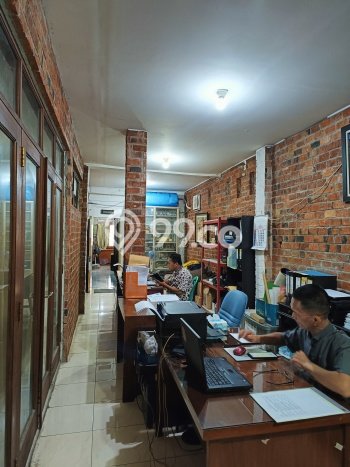 Best Deal Hunian Premium Ideal dan Luas di Tebet, Jakarta Selatan Best Deal Hunian Premium Ideal dan Luas di Tebet, Jakarta Selatan