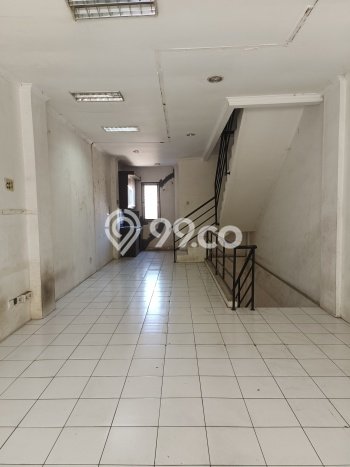 Ruko Disewakan di Area Ramai Cipondoh, Tangerang Ruko Disewakan di Area Ramai Cipondoh, Tangerang