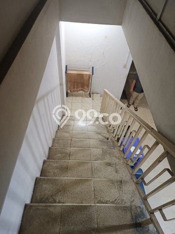 Ruko Dijual di Prime Area Jakarta Barat Luas 231m2 Ruko Dijual di Prime Area Jakarta Barat Luas 231m2