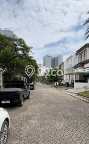 Jual Rumah Luas Megah Dengan View Cantik di Pantai Indah Kapuk, Jakarta Utara Jual Rumah Luas Megah Dengan View Cantik di Pantai Indah Kapuk, Jakarta Utara