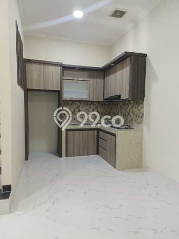 Rumah Strategis Modern Lb 110m2 di Cipondoh, Tangerang Rumah Strategis Modern Lb 110m2 di Cipondoh, Tangerang