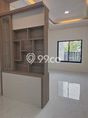 Rumah Strategis Modern Lb 110m2 di Cipondoh, Tangerang Rumah Strategis Modern Lb 110m2 di Cipondoh, Tangerang