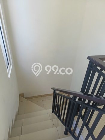 Disewakan Rumah Harga Terjangkau di Green Lake City Jakarta Barat dengan 3 Kamar Tidur Disewakan Rumah Harga Terjangkau di Green Lake City Jakarta Barat dengan 3 Kamar Tidur