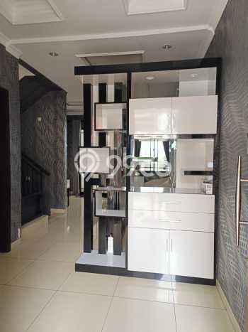 Jarang Ada! Rumah Kontrakan 3 Kamar Bagus Siap Huni Green Lake City Jarang Ada! Rumah Kontrakan 3 Kamar Bagus Siap Huni Green Lake City