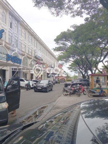 Ruko Komersial Disewakan di Cipondoh Tangerang Luas 236m2 Ruko Komersial Disewakan di Cipondoh Tangerang Luas 236m2