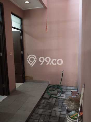 Rumah Kontrakan Jakarta Barat LT 60m2 LB 78m2 Kawasan Green Lake City Rumah Kontrakan Jakarta Barat LT 60m2 LB 78m2 Kawasan Green Lake City