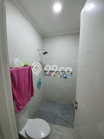 Rumah Kawasan Cakung, Luas 136m², LB 250m² Rumah Kawasan Cakung, Luas 136m², LB 250m²