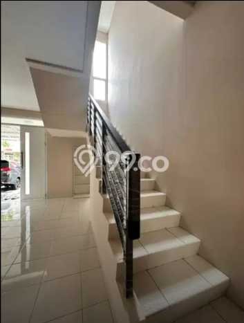 Rumah Premium kawasan Summarecon Bekasi, 2 KM, Lingkungan Tenang, Luas 119m² LB 240m² Rumah Premium kawasan Summarecon Bekasi, 2 KM, Lingkungan Tenang, Luas 119m² LB 240m²