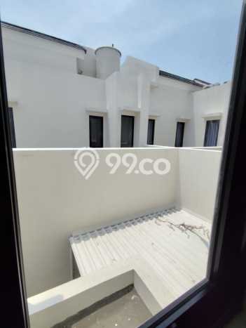 Jarang Ada! Rumah Sewa 2 Kamar Nyaman Siap Huni Summarecon Crown Gading Jarang Ada! Rumah Sewa 2 Kamar Nyaman Siap Huni Summarecon Crown Gading