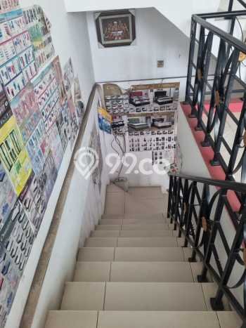 Ruko Dijual di Bekasi LT 85m2 & LB 200m2 Lokasi Terbaik! Ruko Dijual di Bekasi LT 85m2 & LB 200m2 Lokasi Terbaik!