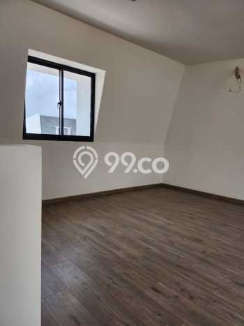 Dijual Rumah Premium dengan Fasilitas Sekitar Komplit di Cakung, Jakarta Timur Dijual Rumah Premium dengan Fasilitas Sekitar Komplit di Cakung, Jakarta Timur