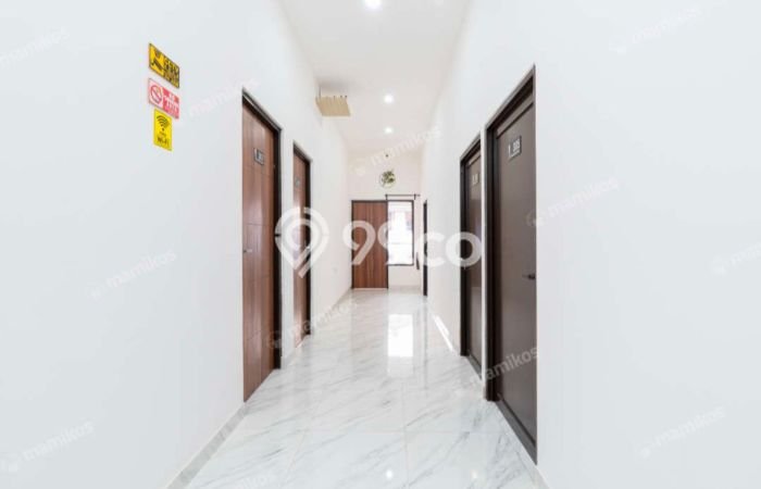 Kos-kosan Dijual di Jelambar Jakarta Barat Luas 476m2 Kos-kosan Dijual di Jelambar Jakarta Barat Luas 476m2