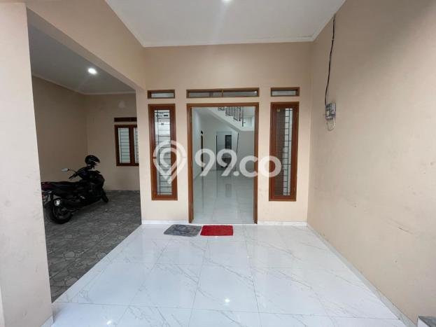 Dijual Rumah Eksklusif 3 KT di Pondok Kelapa, Jakarta Timur Dijual Rumah Eksklusif 3 KT di Pondok Kelapa, Jakarta Timur