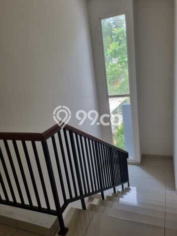 Hunian Mewah LB 157m2 Siap Pakai Desain Elegan di Harapan Indah, Bekasi Hunian Mewah LB 157m2 Siap Pakai Desain Elegan di Harapan Indah, Bekasi