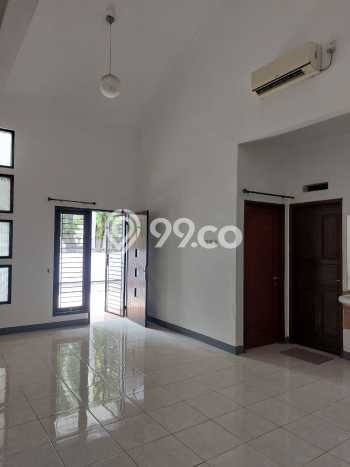 Rumah sewa siap pakai 3 KT di Harapan Indah, Bekasi Rumah sewa siap pakai 3 KT di Harapan Indah, Bekasi