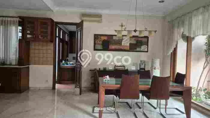 Ready to Use! Luxury House LT 660m2 Desain Elegan di Jaka Sampurna Ready to Use! Luxury House LT 660m2 Desain Elegan di Jaka Sampurna