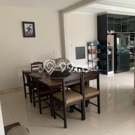 Rumah Elit Modern Siap Huni di Kota Baru Parahyangan Bandung Rumah Elit Modern Siap Huni di Kota Baru Parahyangan Bandung