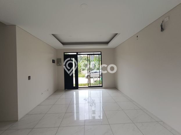 Rumah Luas Asri 3 KT Siap Huni di Kota Baru Parahyangan Bandung Rumah Luas Asri 3 KT Siap Huni di Kota Baru Parahyangan Bandung